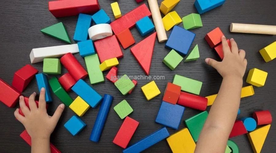Building Block Area of Indoor Children's Playground: A World Created by Carelessness !
