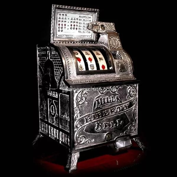 Slot machine → self-selling machine → doll machine... N eras of coin-operated entertainment