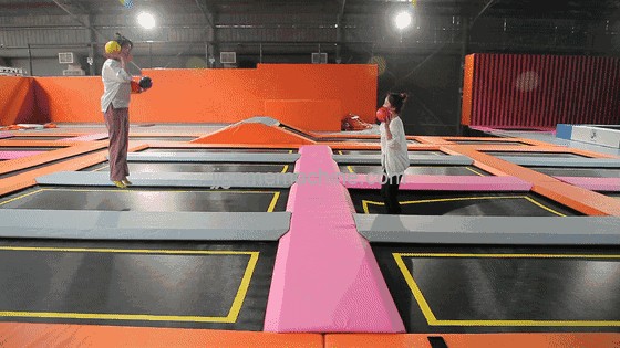 How to start a business in the trampoline park? look here!