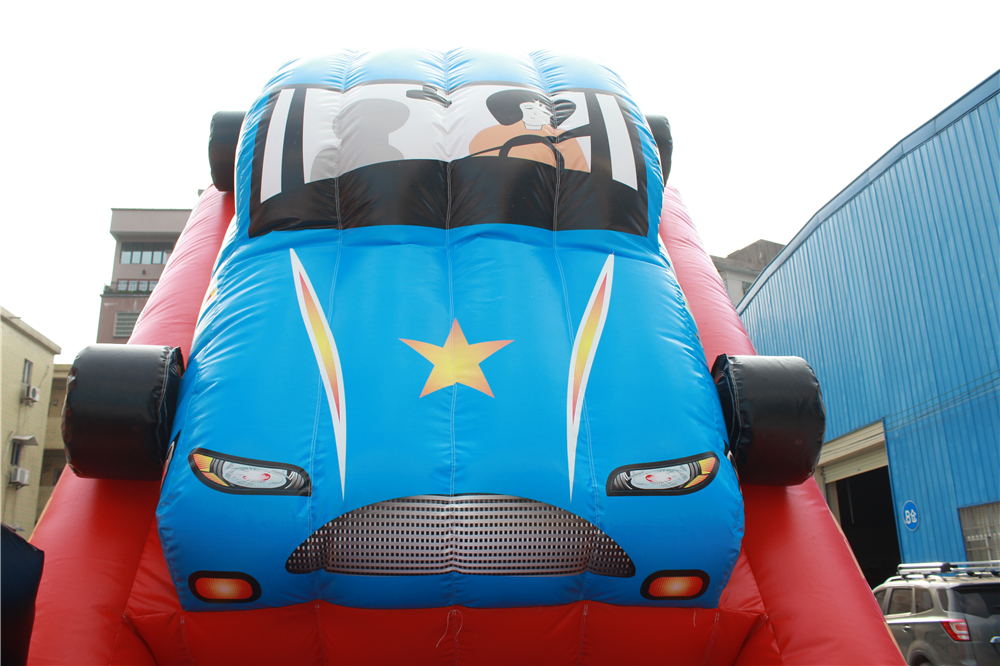 Inflatable racing castle