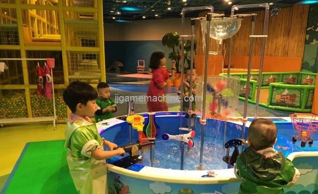 Water fort-exquisite and enjoyable water play, detonating this summer