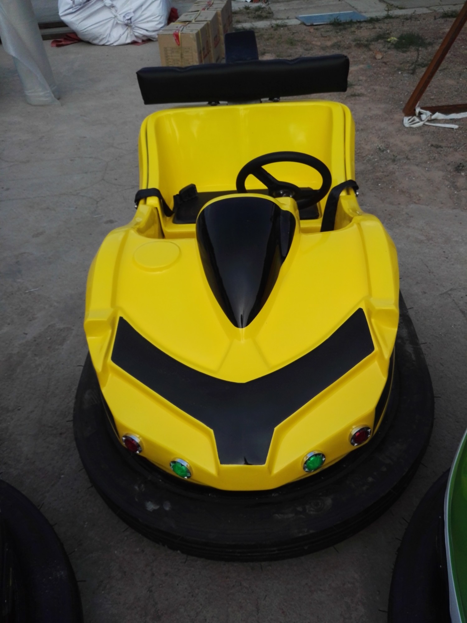 Amusement park equipment electric car kiddie ride ground net and battery bumper car