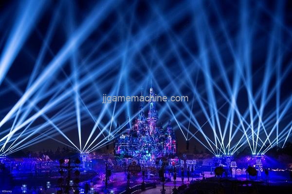 Shanghai Disneyland's new "Dreamlight Phantom Show" will light up the night sky