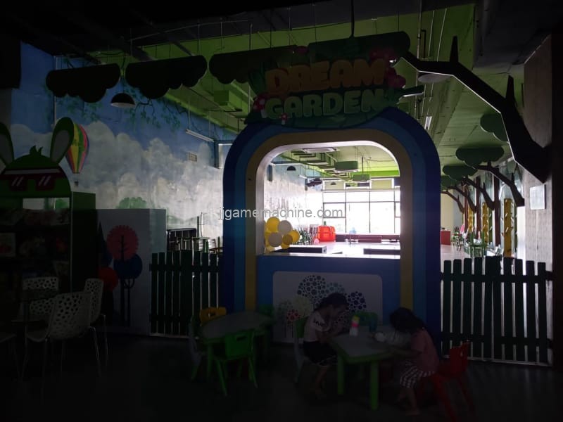 Manufacturer of Children's Swimming Pool facilities in Yan'an Lego activity Center