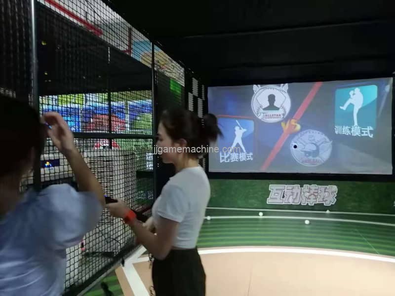 How much money does Huaihua need to invest to open a digital interactive sports hall?