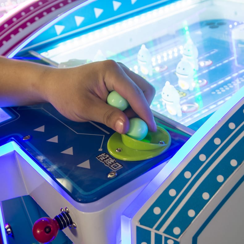 Zhuzhuxia children's pinball game machine